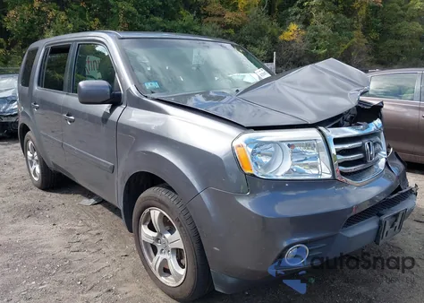 2015 Honda Pilot Ex-L z USA, uszkodzony, nr VIN 5FNYF4H50FB066874